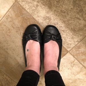 Black Ballet Flats